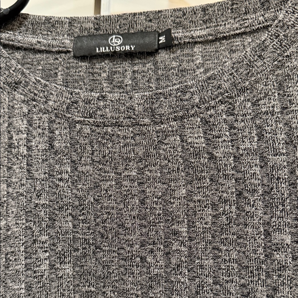 Gray Ribbed Lounge Set - Picture 6 of 7
